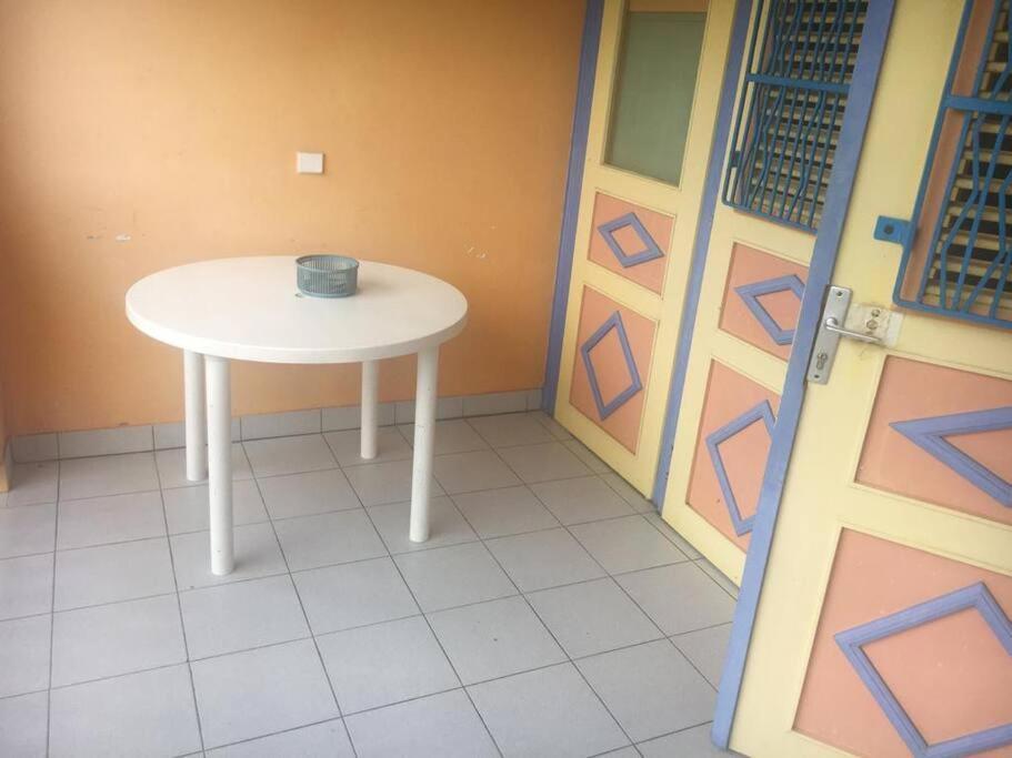 Studio A 400M De La Plage Pointe Marin سانت آن المظهر الخارجي الصورة